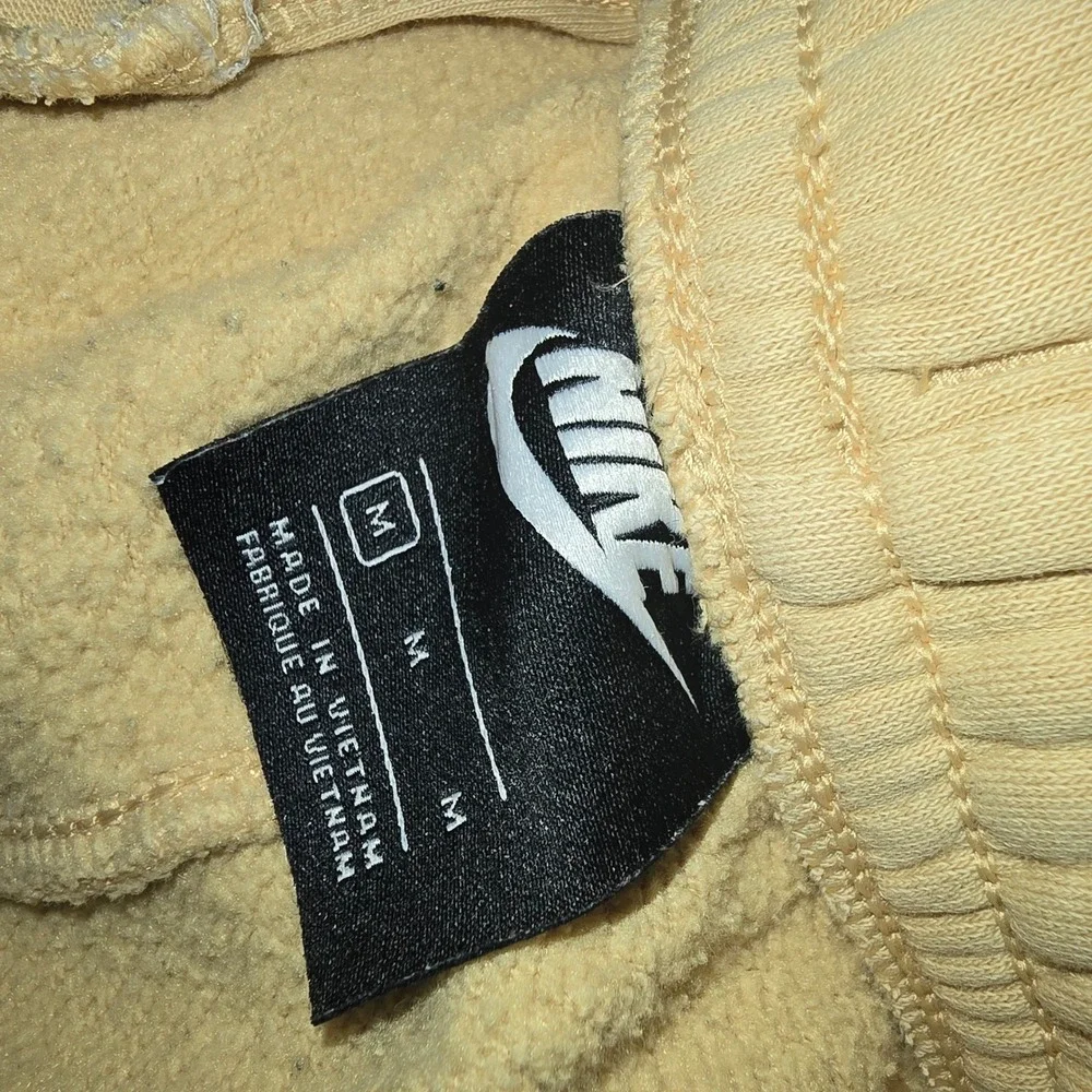 Nike Sportswear Club Fleece Joggers Cream Pale Yellow Sweatpants Mens Medium